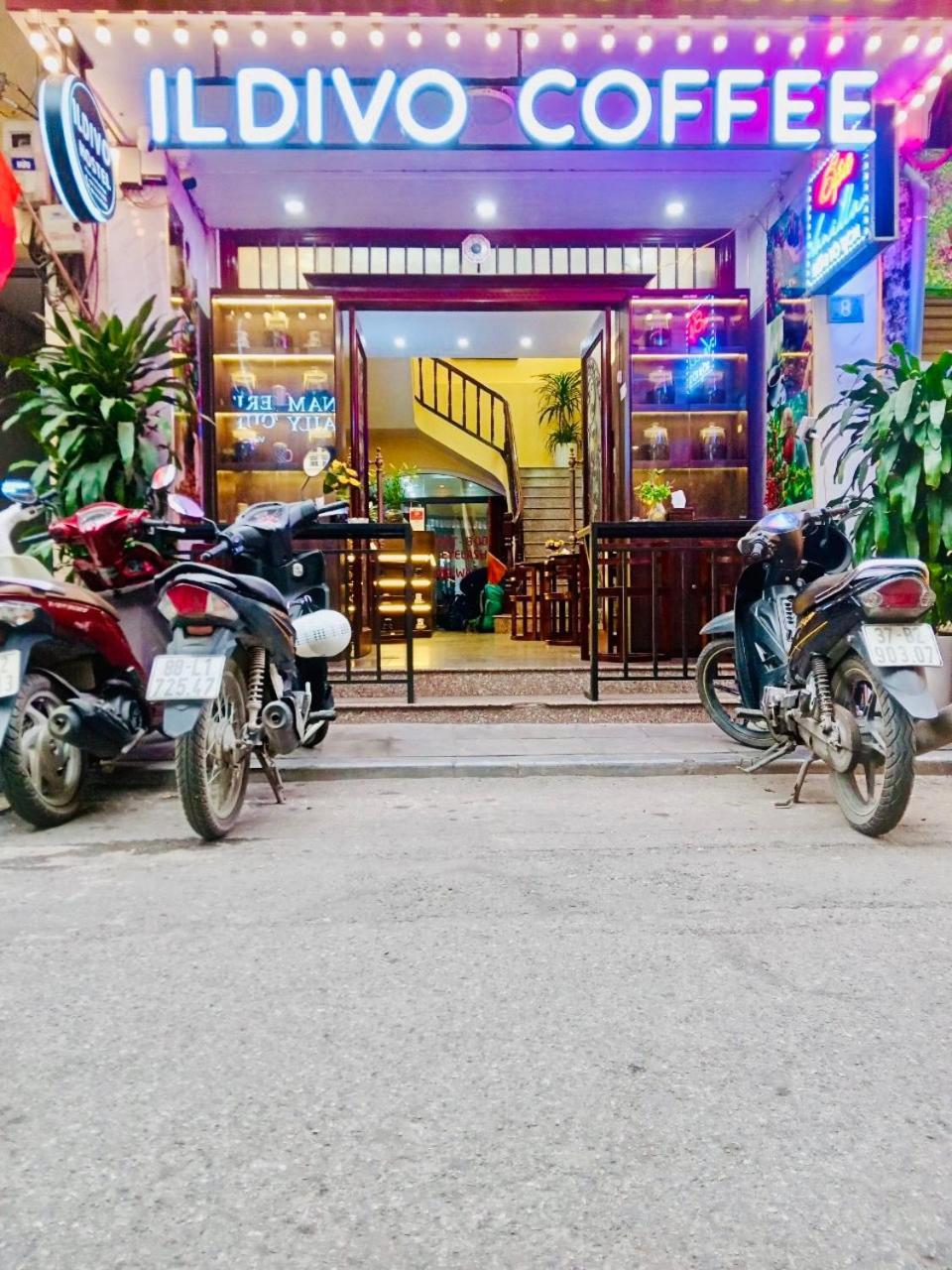 Il Divo Hostel & Spa Hanoi Exterior photo